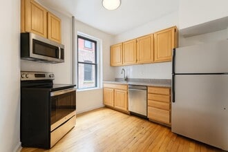 615 Fort Washington Ave in New York, NY - Building Photo - Building Photo