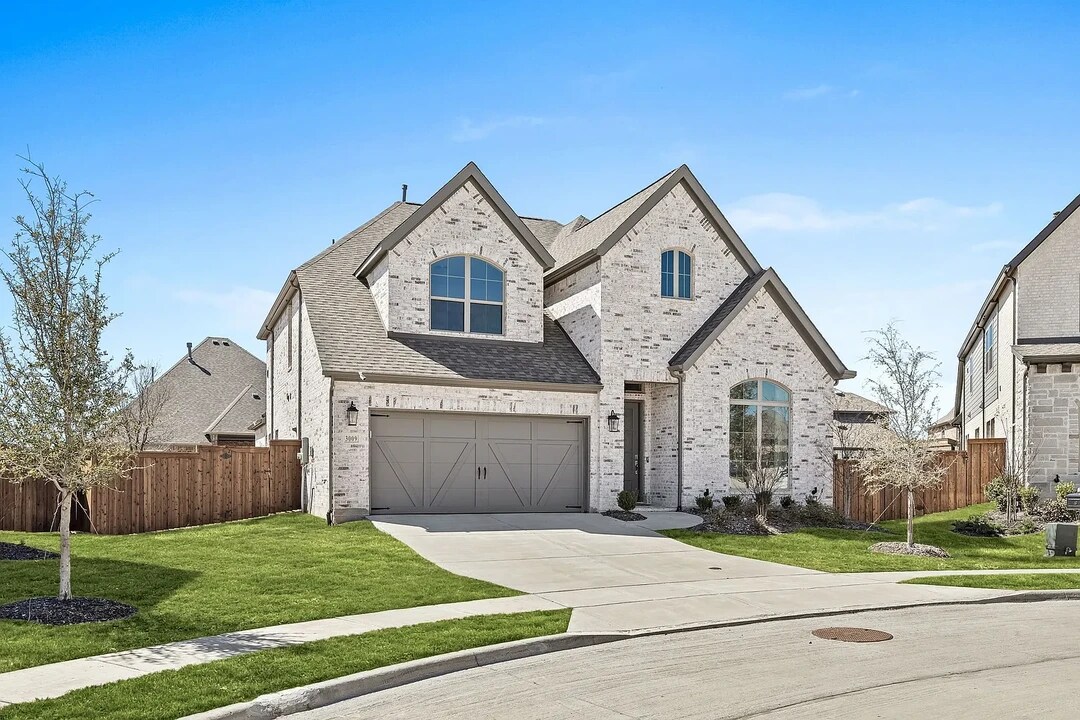3009 Pedigree Ct in Celina, TX - Foto de edificio