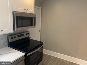 1819 Sigel St in Philadelphia, PA - Building Photo - Building Photo