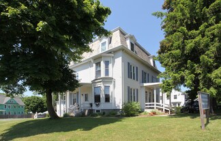 1625 Main St in East Hartford, CT - Building Photo