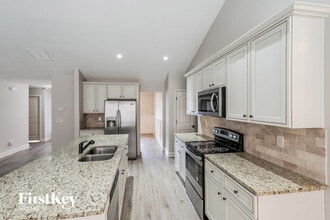 301 Emily Forest Way in Pendergrass, GA - Building Photo - Building Photo