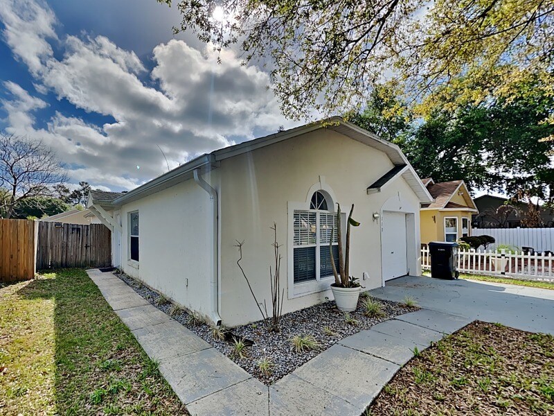 1118 Vista Palma Way in Orlando, FL - Building Photo