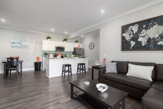 Pointe Grand Savannah in Port Wentworth, GA - Building Photo - Interior Photo