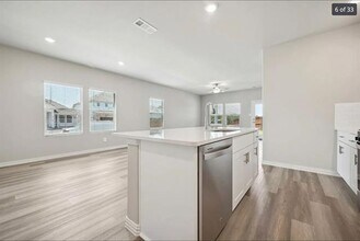 805 Caraway Dr in McKinney, TX - Building Photo - Building Photo