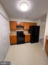 8200 Blue Heron Dr in Frederick, MD - Building Photo - Building Photo