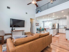 2315 Capulet St in Austin, TX - Building Photo - Building Photo