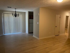 475 Rustwood Dr in Athens, GA - Building Photo - Building Photo