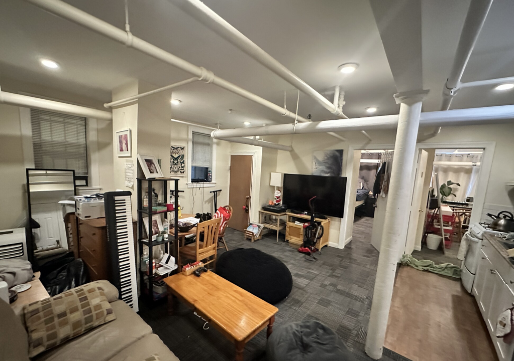 63 Burbank St, Unit 21 in Boston, MA - Building Photo