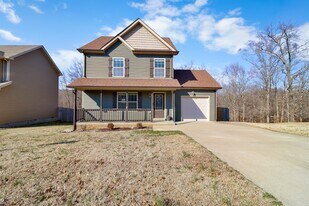 1061 Fuji Ln in Clarksville, TN - Building Photo