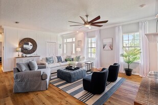 4 Susan Pl, Unit SI ID1261606P in Palm Coast, FL - Building Photo