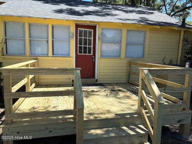 102 Ritter Dr in Castle Hayne, NC - Building Photo - Building Photo