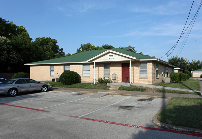 Oxford Square in Midlothian, TX - Foto de edificio - Building Photo