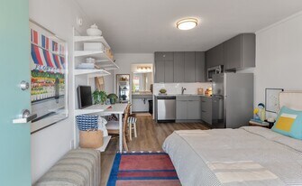 The Teale Navy Yard in North Charleston, SC - Building Photo