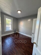 64 Hollis St in Framingham, MA - Building Photo - Building Photo