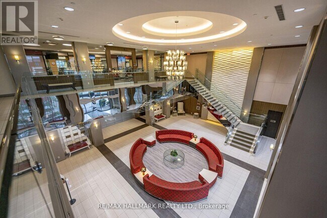 6 Eva Rd in Toronto, ON - Building Photo - Building Photo