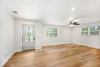 175 Weeks St in Lufkin, TX - Building Photo - Building Photo