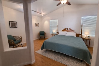 991 N 2100 W in Saint George, UT - Foto de edificio - Building Photo