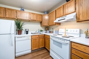 Maiden Bridge and Canongate Apartment Homes