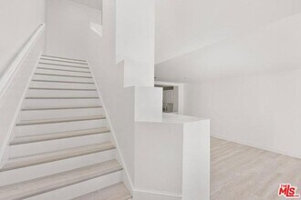 4240 Lost Hills Rd in Agoura Hills, CA - Building Photo - Building Photo