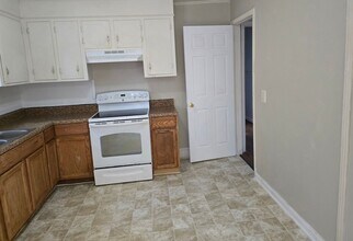 1006 Birchwood Dr in Columbia, SC - Building Photo - Building Photo