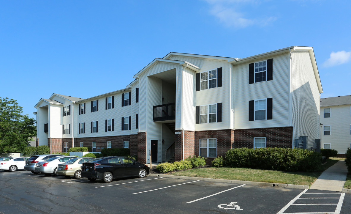 Sawmill Park in Dublin, OH - Foto de edificio