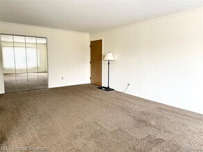 1245 Derby Rd in Birmingham, MI - Building Photo - Building Photo