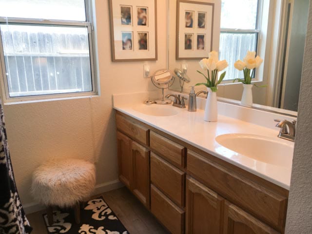 8552 Harvest House Way in Elk Grove, CA - Foto de edificio - Building Photo