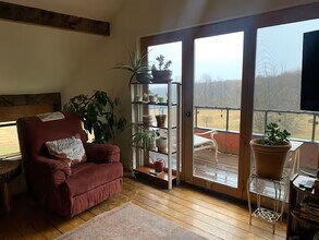 249 Updike Rd in Ithaca, NY - Building Photo - Building Photo