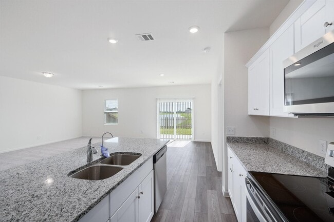 property at 6310 Highland Bnd Dr