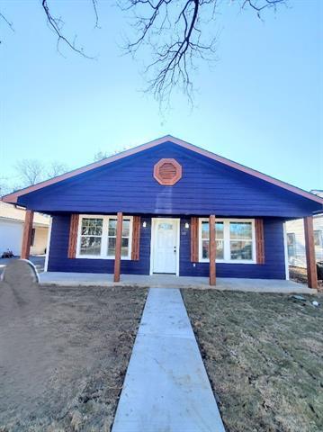 501 Poindexter Ave in Cleburne, TX - Foto de edificio - Building Photo