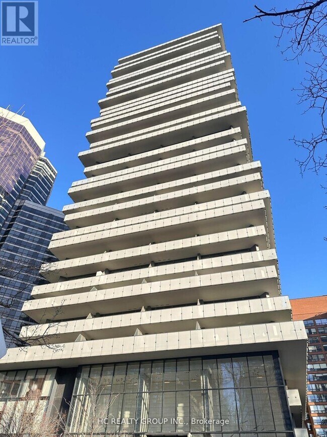 57-1757 St Joseph St