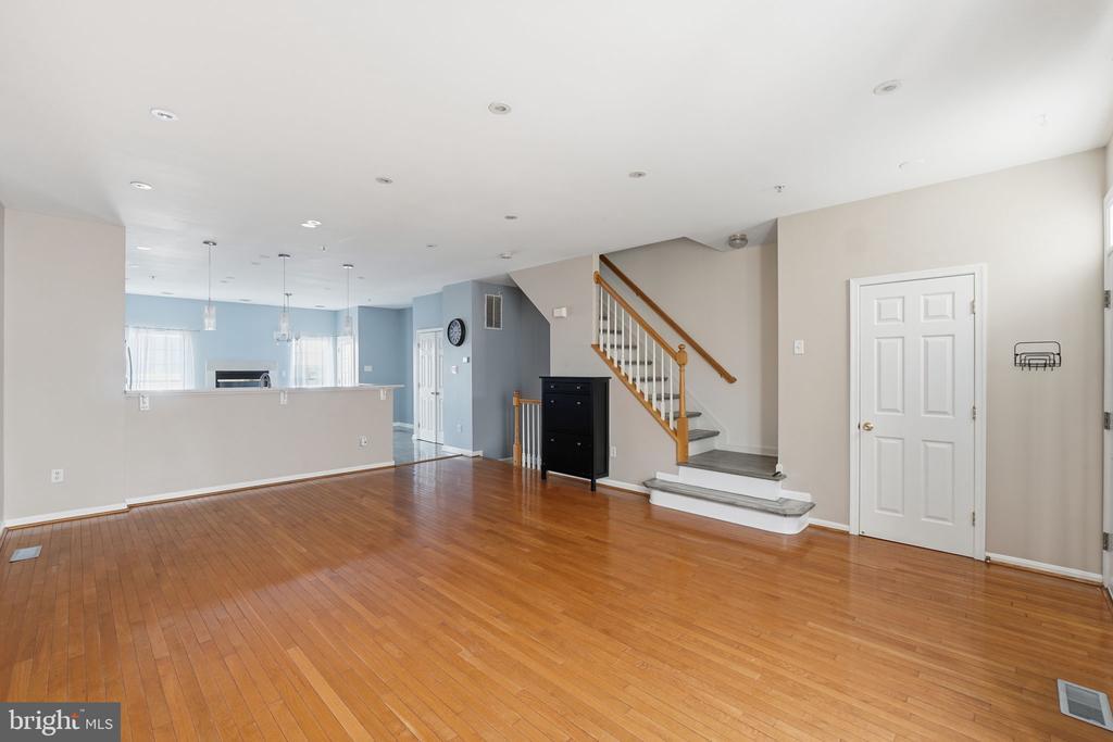 554 Ellison Ct in Frederick, MD - Foto de edificio