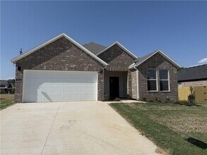 416 Gosling Is in Farmington, AR - Foto de edificio - Building Photo