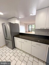 606 Cooper Landing Rd in Cherry Hill Township, NJ - Building Photo - Building Photo