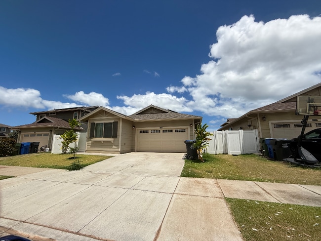 property at 911263-1263 Uluahewa St