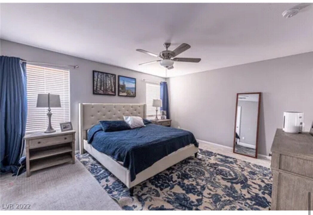 8710 Glen Echo Ave in Las Vegas, NV - Building Photo