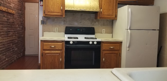 2410 University Ave NE in Minneapolis, MN - Building Photo - Building Photo