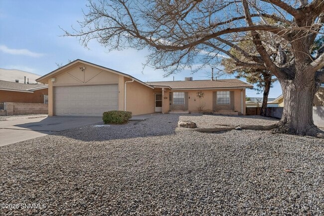 8120 Ruidoso Rd NE in Albuquerque, NM - Building Photo - Building Photo