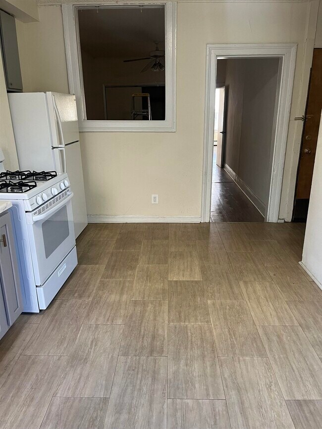 527 Willow Ave in Hoboken, NJ - Building Photo - Building Photo