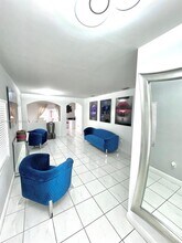 690 E 6th Pl in Hialeah, FL - Building Photo - Building Photo