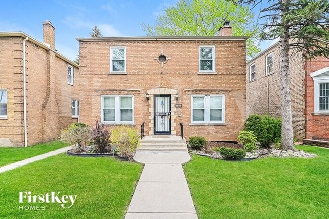 property at 8205 S California Ave