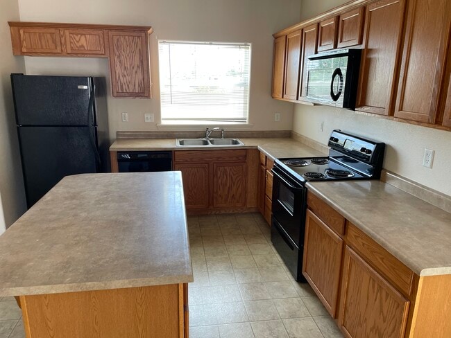 248 Hiatt Ln in Central Point, OR - Building Photo - Building Photo