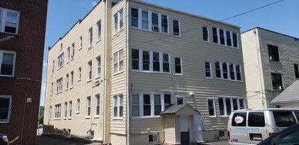 348 Central Ave in Orange, NJ - Foto de edificio - Building Photo