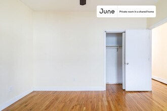 Private bedroom in 2 bed/1 bath Home in Boston, MA - Building Photo - Building Photo