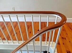 12 Portland Ave, Unit #2 in Dover, NH - Building Photo - Building Photo