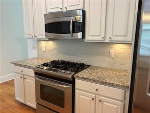 10424 Park Walk Point in Alpharetta, GA - Foto de edificio - Building Photo