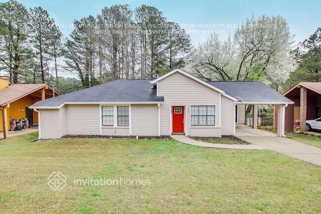 678 Utoy Cir SW in Atlanta, GA - Building Photo - Building Photo