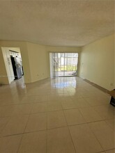 2049 SE 26th Ln in Homestead, FL - Building Photo - Building Photo