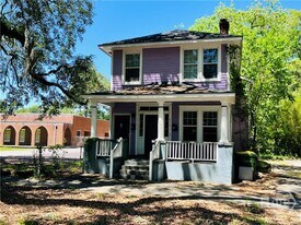 636 E 37th St in Savannah, GA - Building Photo