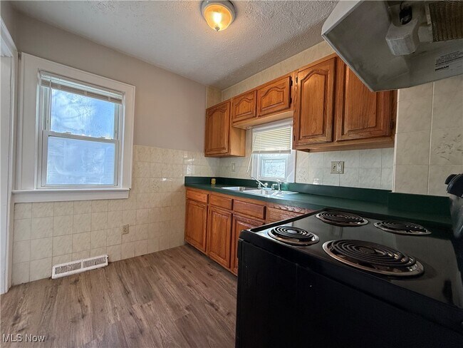 property at 19628 Maple Heights Blvd
